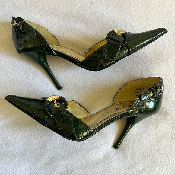 dollhouse Green Croc Pointed Toe Stilettos - Picture 2 of 14